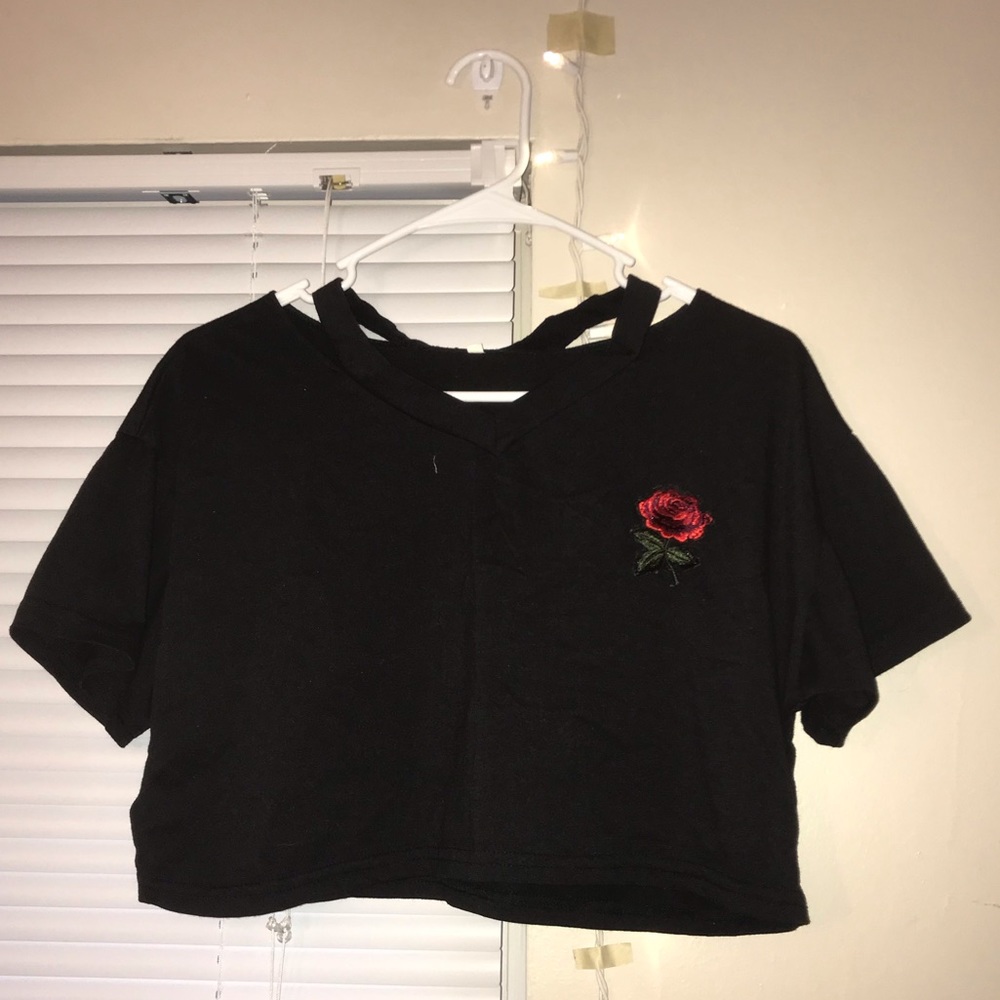 Black crop top